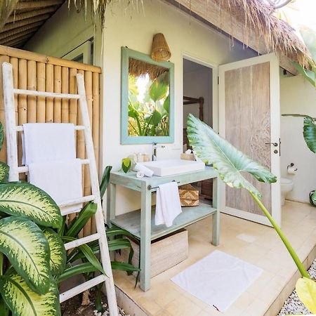 Villa Santai At Sandy Bay Nusa Lembongan  Exterior photo