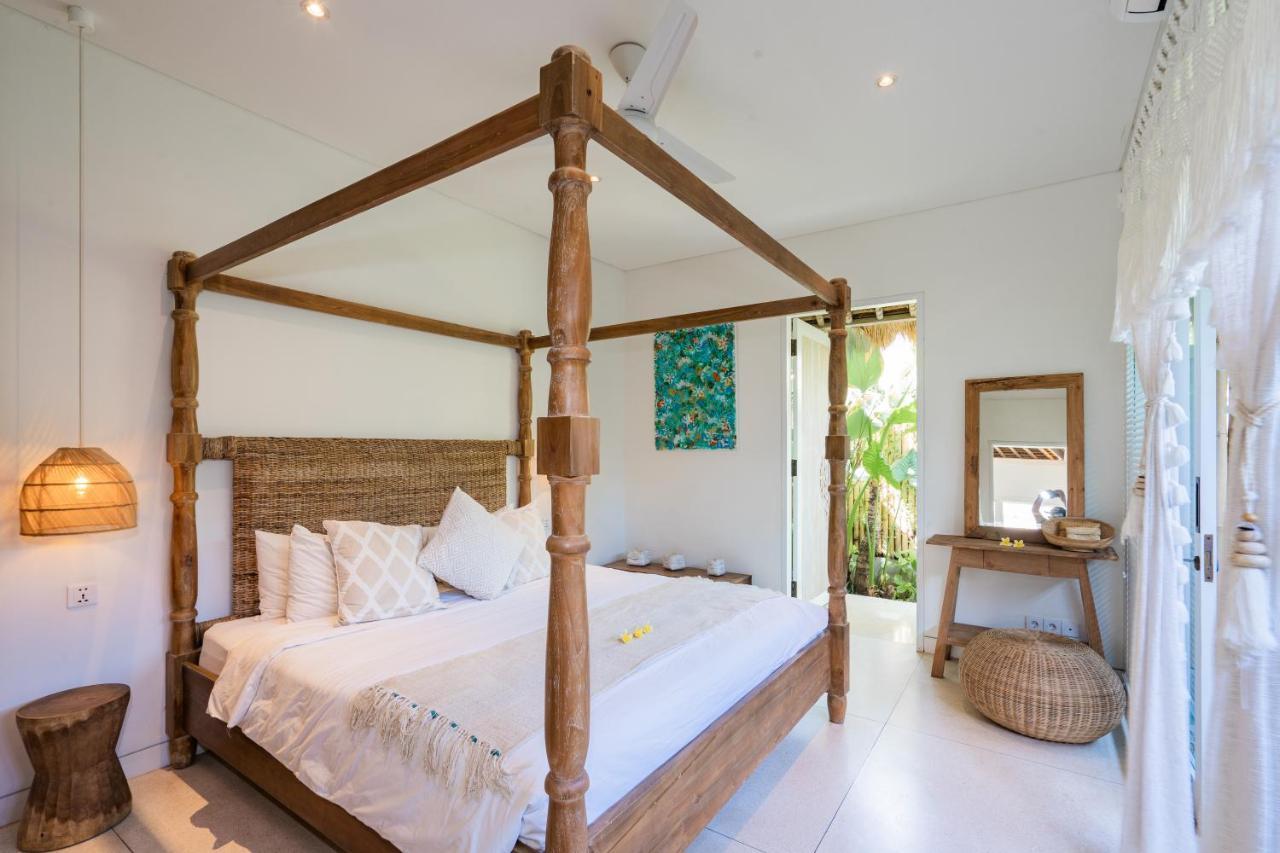 Villa Santai At Sandy Bay Nusa Lembongan  Exterior photo